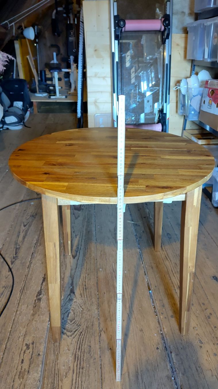 Tables: Runder Holztisch – D'occasion à Steffisburg par hol_6tz9 1