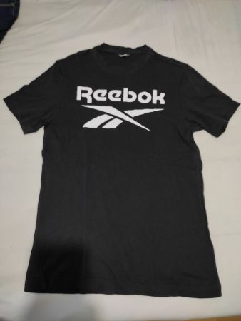 Schwarzes Reebok t-shirt