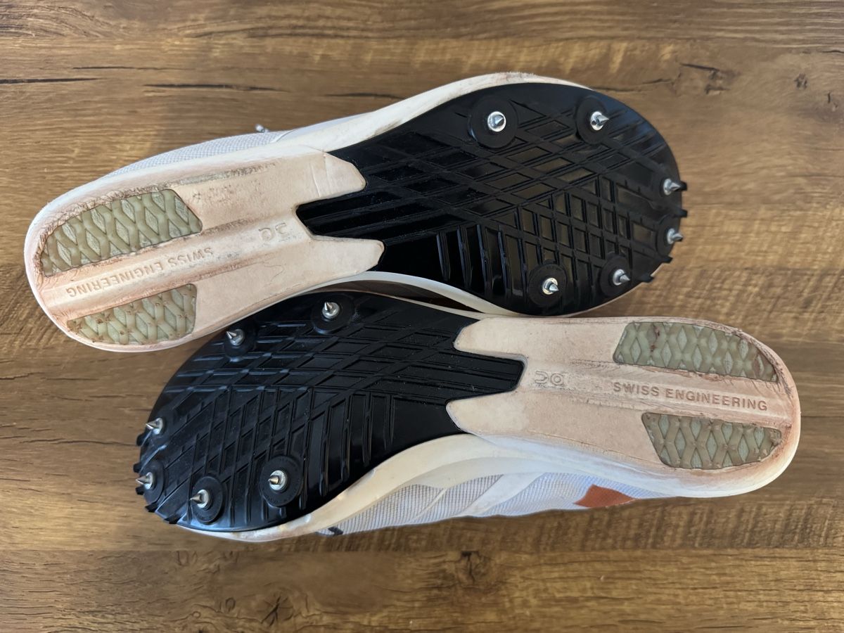 On Herrenschuhe: Chaussures de course à pointes ON, taille 43 – Gebraucht aus Brügg BE von Goob 6