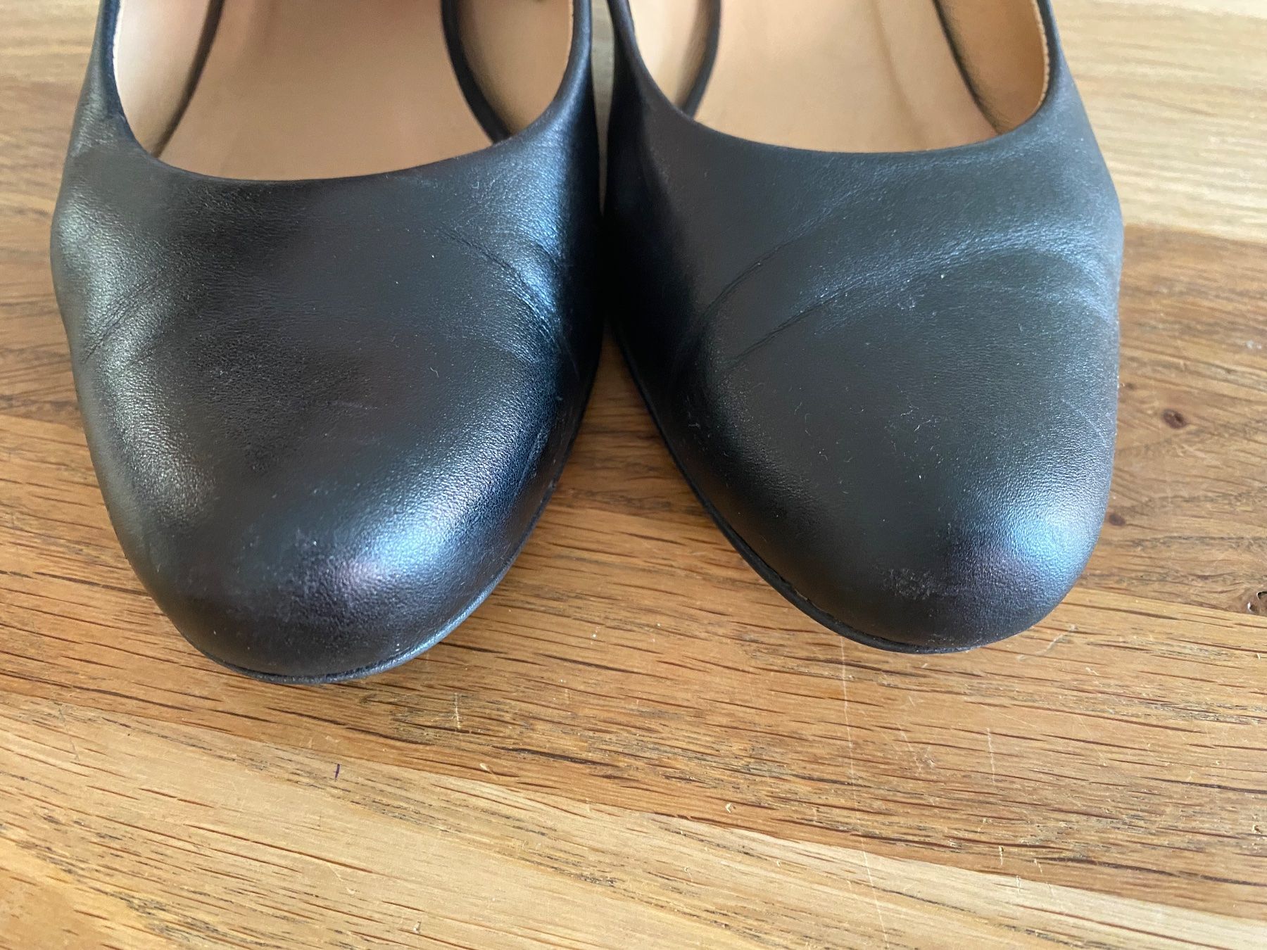 Damenschuhe: Schlichte Lederpumps, schwarz, Gr. 37 – Gebraucht aus Bassersdorf von TB01011 2