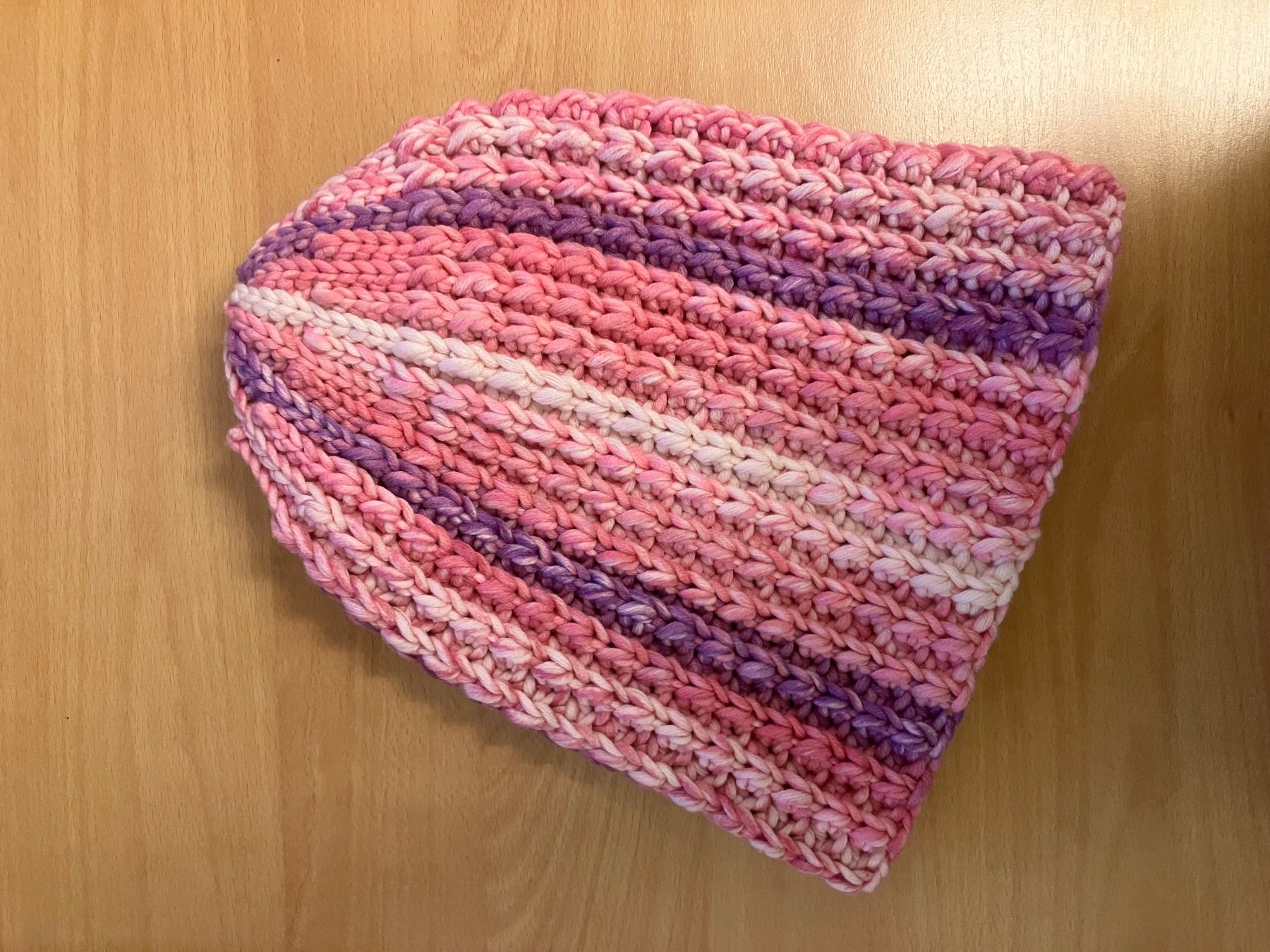 Foulards, Tücher & Schals: Handarbeit: Gehäkelte Mütze und Loop – Neu und originalverpackt aus Allschwil von Loreleyla 3