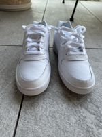 Nike Grösse 39, Neu, Top Zustand!