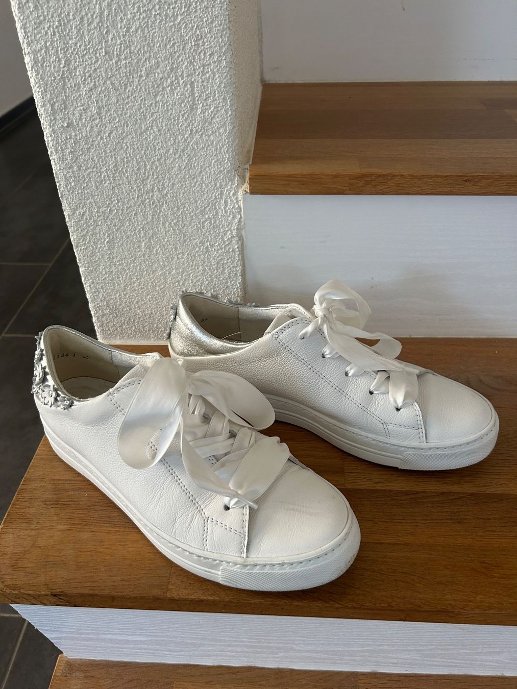 Paul Green Chaussures femmes: Paul Green Sneaker weiss – D'occasion à Therwil par Schelmij 1