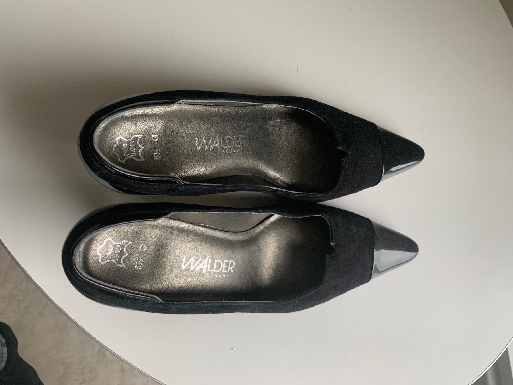 Scarpe da donna: Pumps - Leder - Walder - Gr. 5 1/2 - top - neuwertig - – Usato da Sargans venduto da Rohan12 1