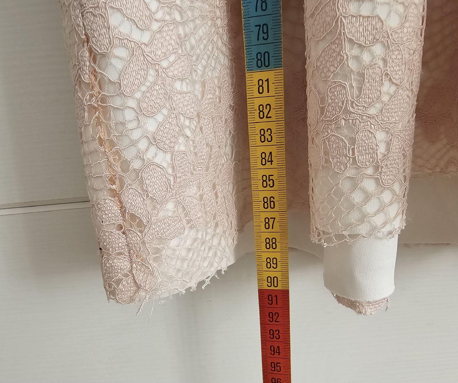 Vestiti & Gonne: Festkleid – Usato da Steinmaur venduto da Kiki_m240 4