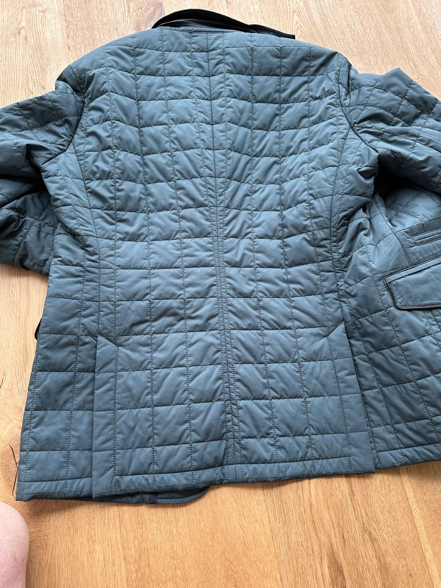 Hugo Boss Jacken: Jacke Original Hugo Boss, Grösse 52 – Neu (gemäss Beschreibung) aus Stansstad von Dalmatinerhjf 1