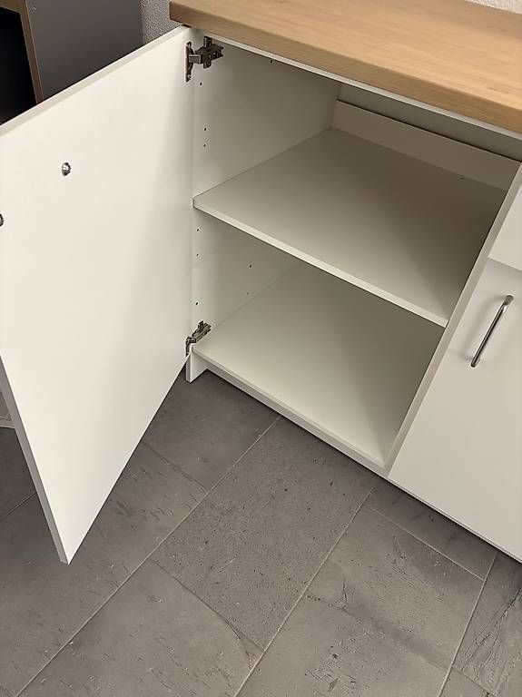 Cucine complete: Küchenmöbel weiss – Usato da Ostermundigen venduto da NiSc 3