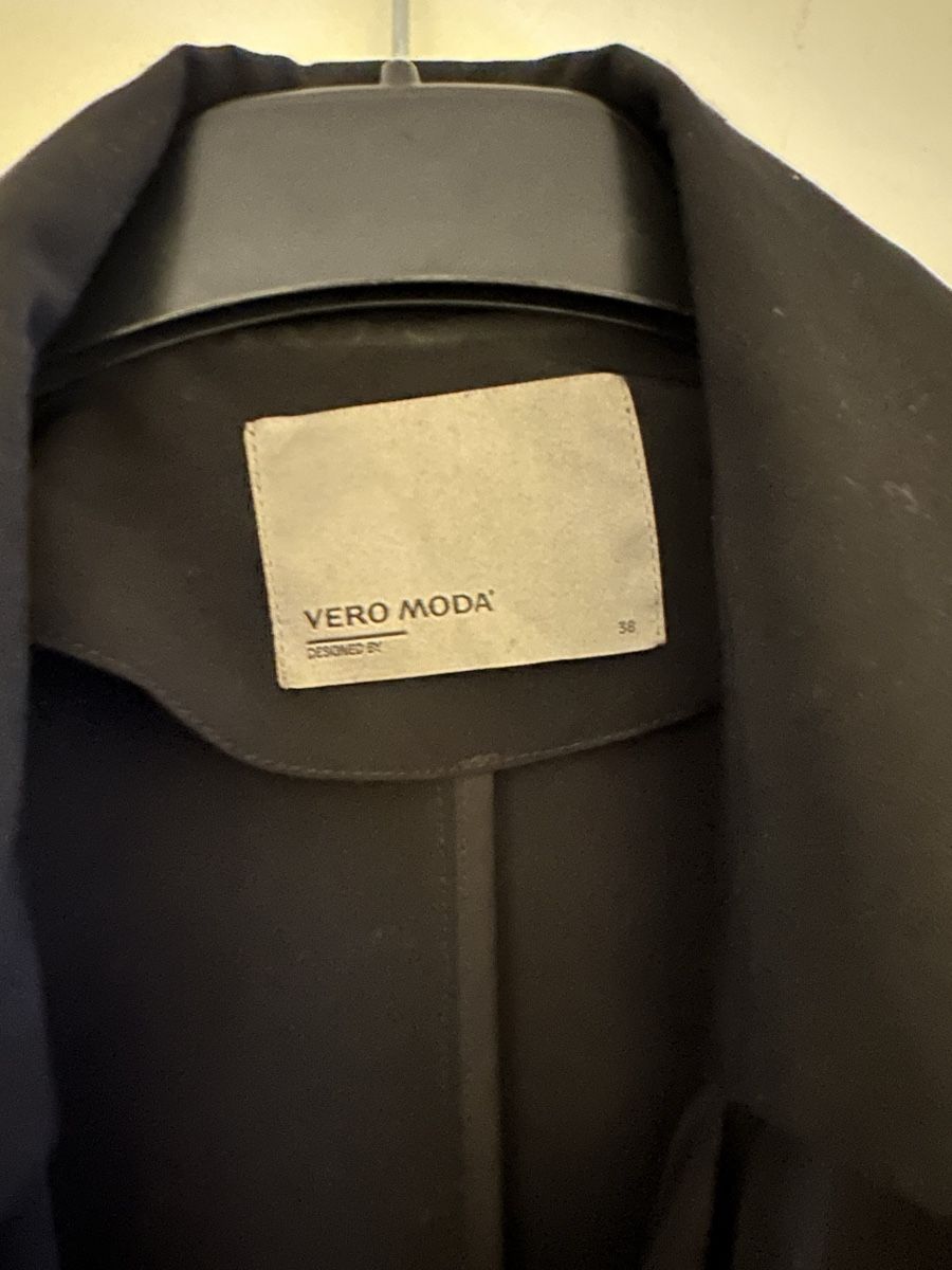 Vero Moda Cappotti: Schicker VERO MODA Trenchcoat, schwarz, Gr. 38 – Usato da Uster venduto da sus_s85n 3