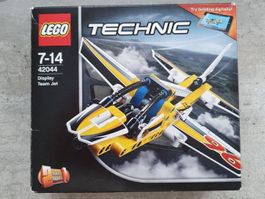Lego Technic Düsenflugzeug 42044 2 in 1