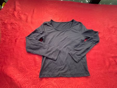 Mädchen Sweatshirt schwarz 134/140 (kurz Schnitt)