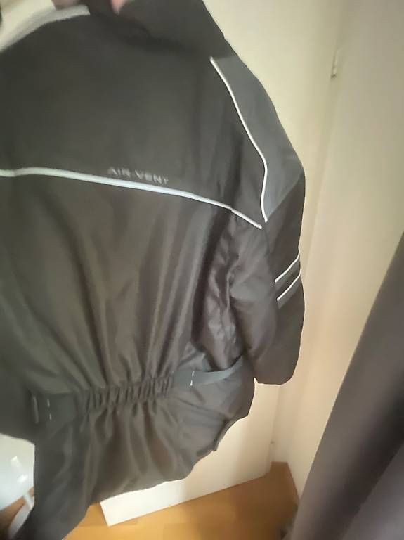 Giacche: Motorrad jacke 3XL – Usato da Dübendorf venduto da Aber_trotzdem 4