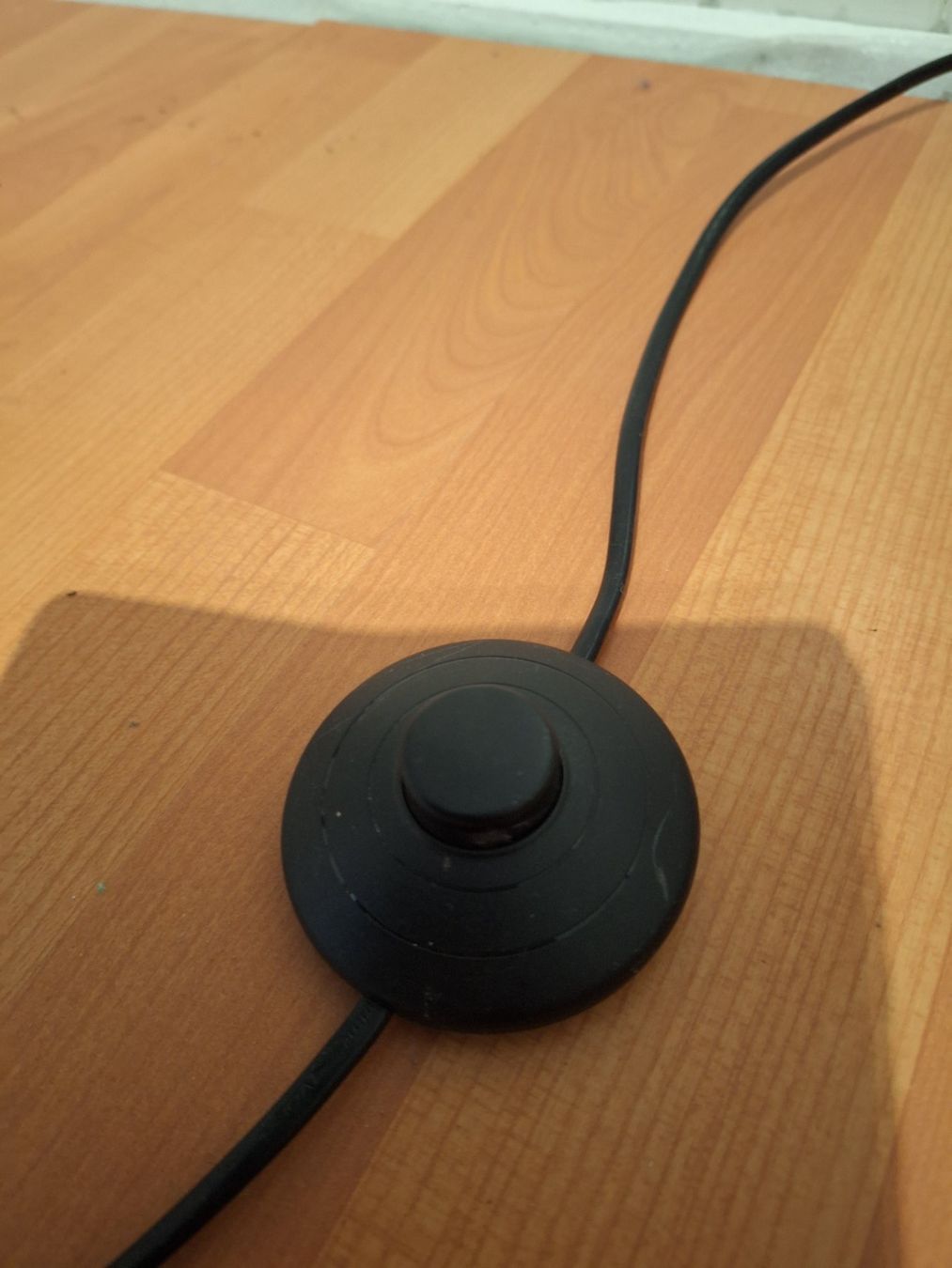 Lampade: Ständerlampe mit 1 Ersatzglas – Usato da Luzern venduto da luc_9k8h 2