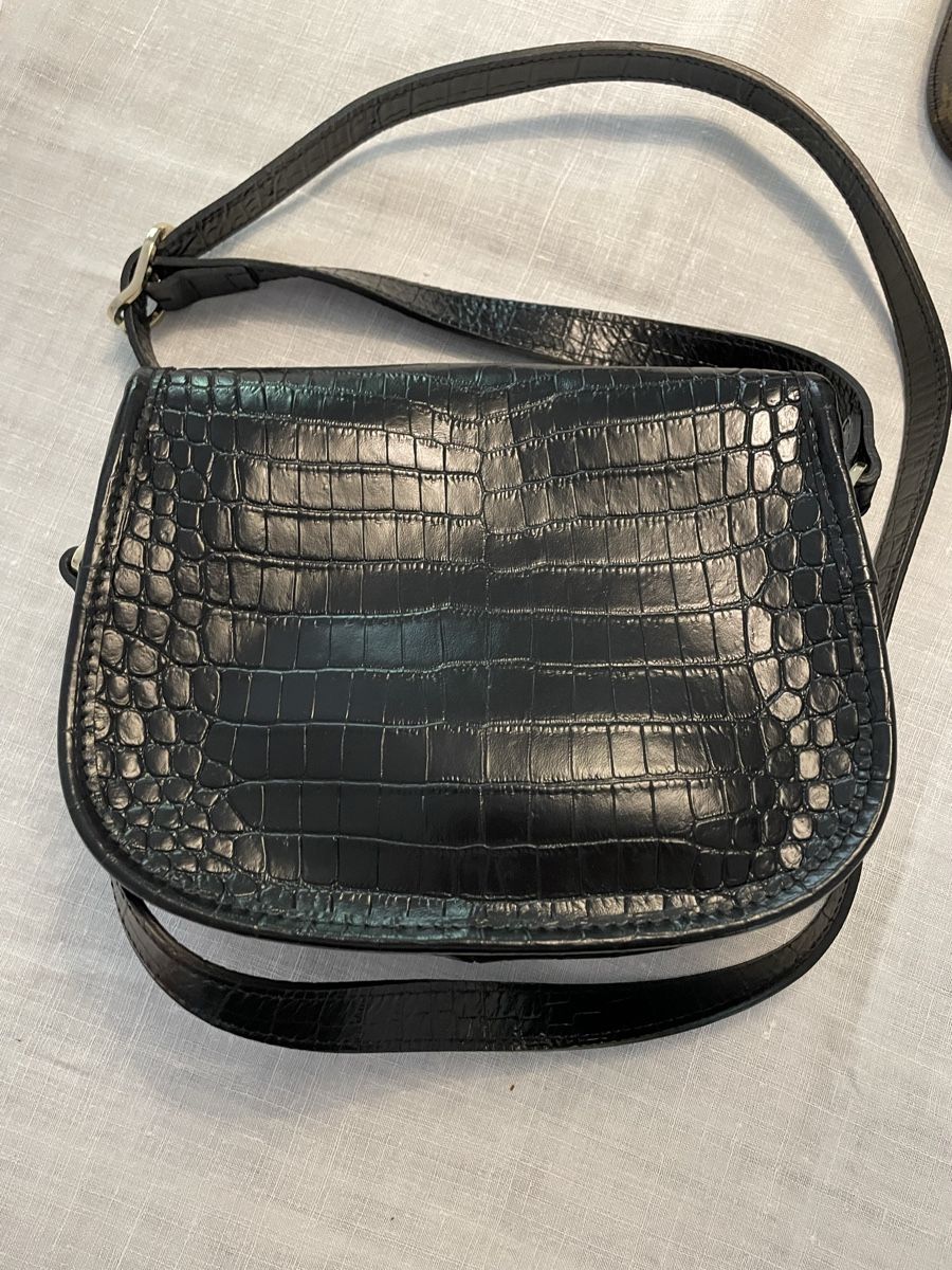 Longchamp Sacs femmes: Longchamp Leder Crossbody Tasche – D'occasion à Wettingen par Trawangan79 1