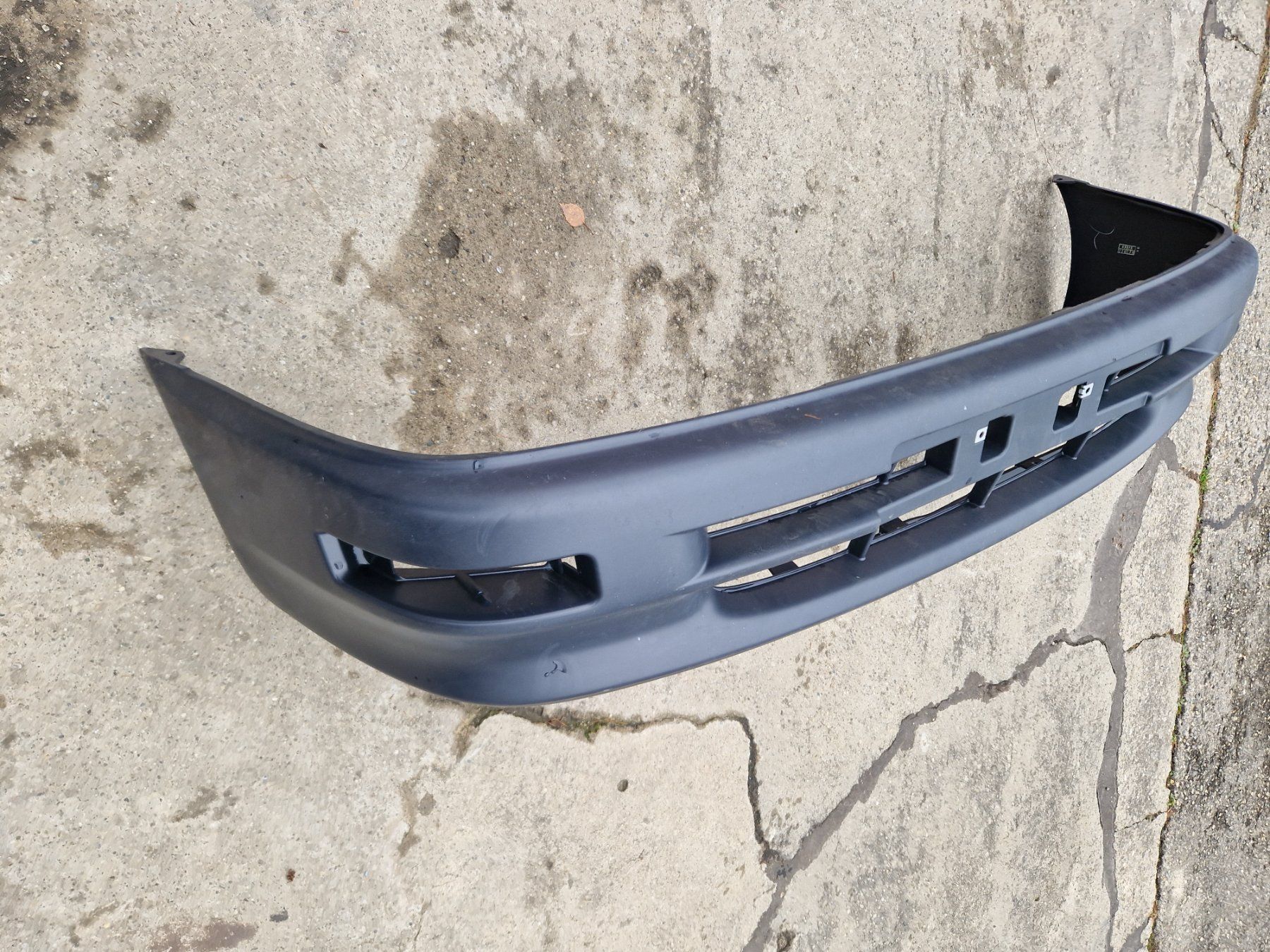 Toyota Tutti pezzi di ricambio auto: Stossstange Toyota Corolla AE10 – Nuovo (secondo la descrizione) da Kerzers venduto da Ernst12345 2