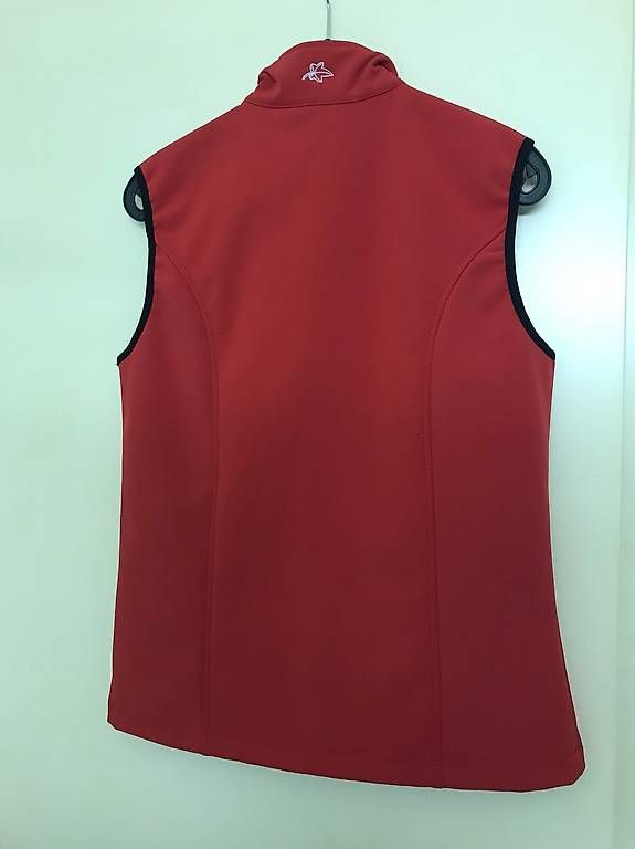 Gilets: HC-Damenweste Grösse 38 – D'occasion à Kerns par inspo 1
