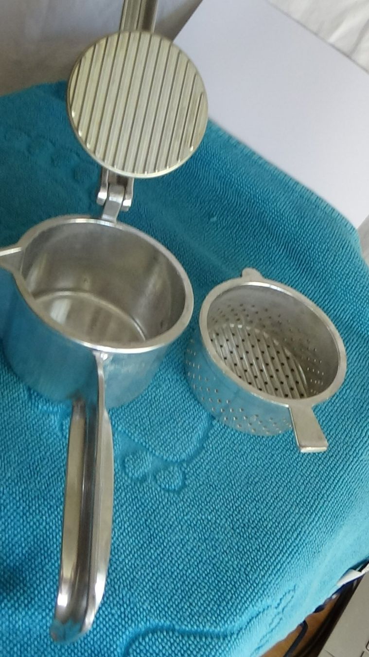 Elettrodomestici da cucina: Zitruspresse INCA – Usato da Wiedlisbach venduto da Bobesch10 2