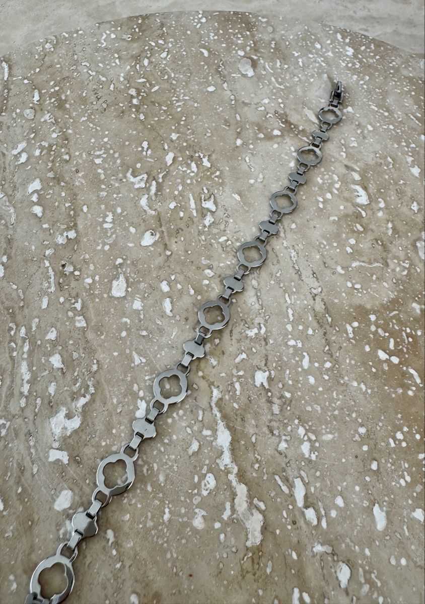 Bracelets: Edelstahl Armband silberfarbene – Neuf avec emballage d'origine à Oberhasli par Duabelle_official