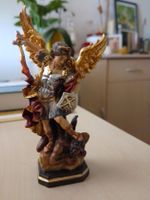 Statue Erzengel Michael, holz