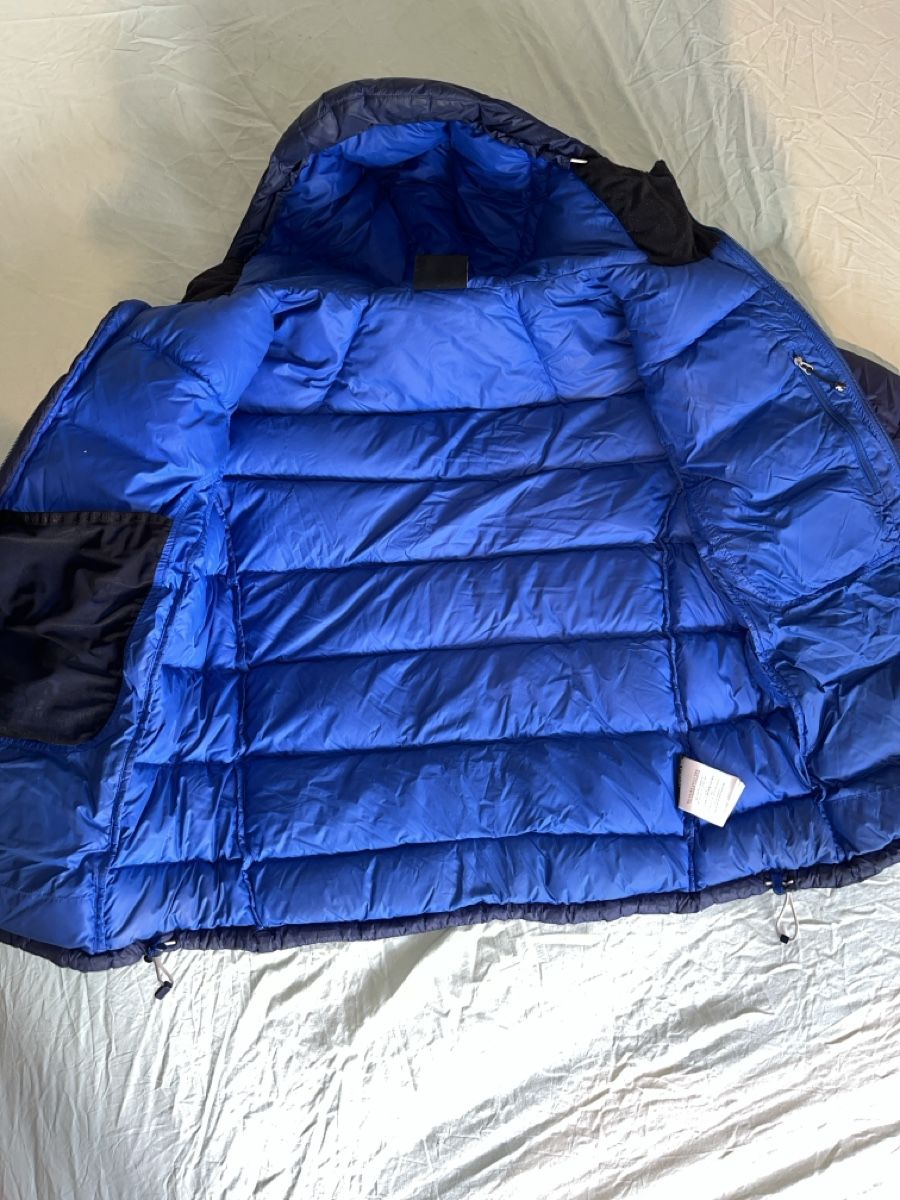 Peak Performance Cappotti: Doudoune Peak Performance  – Usato da Attalens venduto da hum_w9nz 6