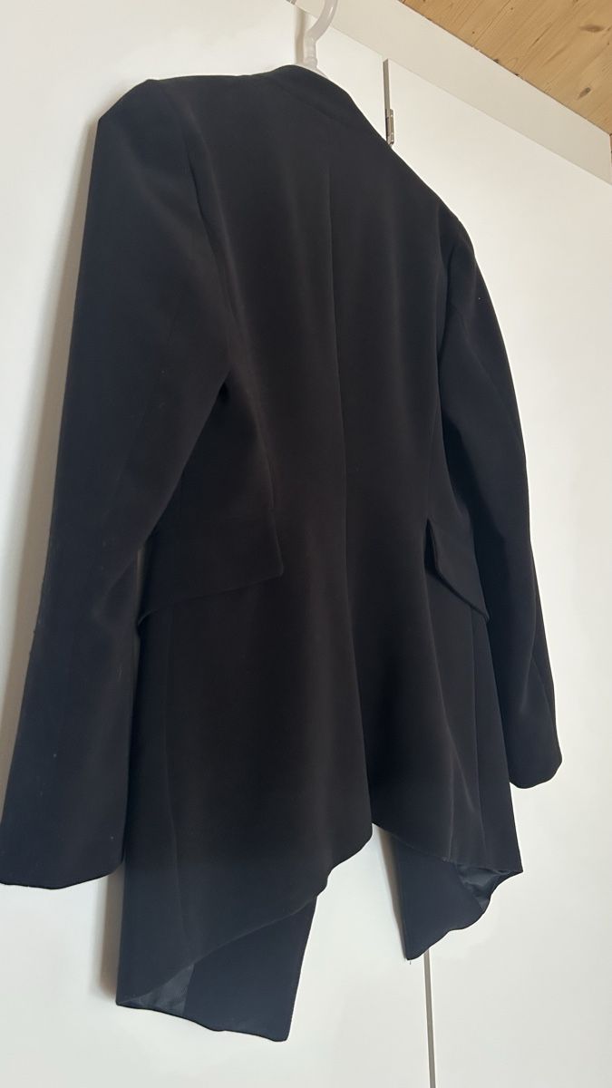 Zara Cappotti: Schicker Zara Basic Blazer, schwarz, Grösse S – Nuovo (secondo la descrizione) da Frenkendorf venduto da ana_h7dx 4