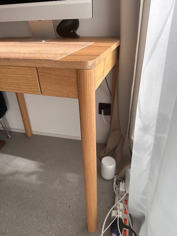 Scrivanie: Desk With Drawer / Schreibtisch – Usato da Zürich venduto da soc_kl9g 1