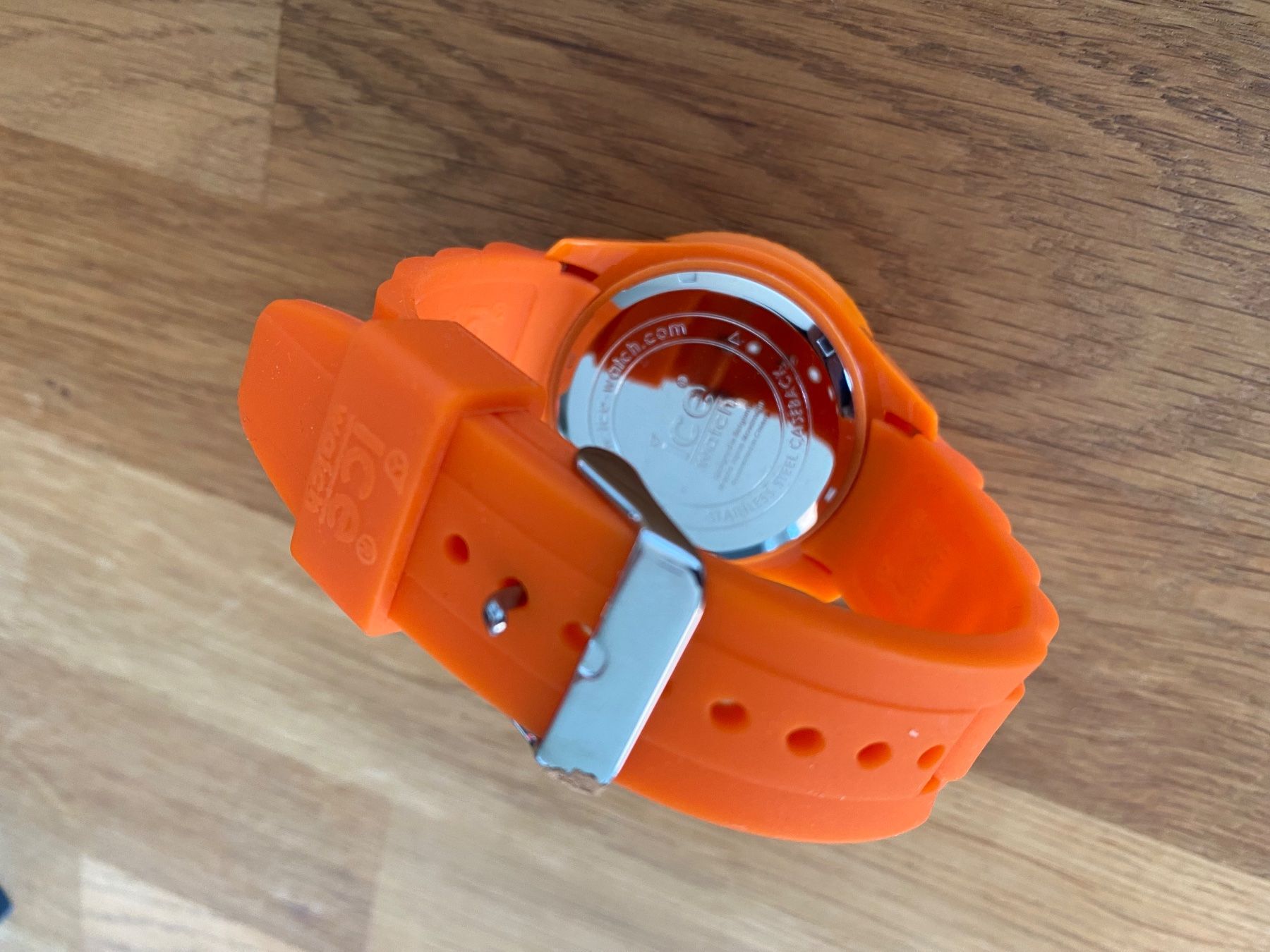 Ice watch Montres: Montre "Ice Watch" orange comme neuf – Neuf (Voir description) à Zürich par yam_29rj 4