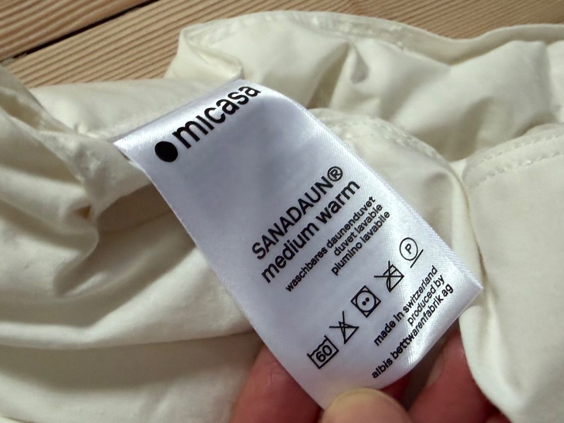 Micasa Coperte: Duvet Sanadaun Medium Warm – Usato da Zollikofen venduto da Menzimuck70 4