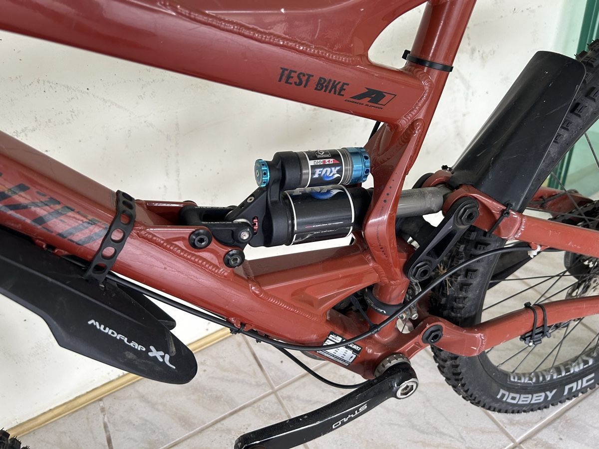 Specialized Velos: Specialized Enduro Expert – Gebraucht aus Oberdiessbach von  3