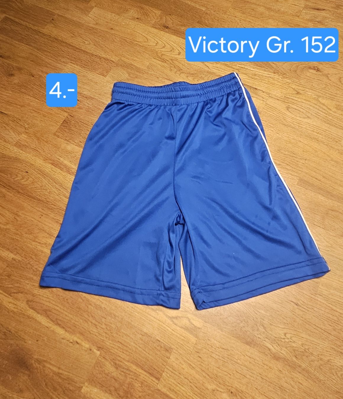 Hosen: Victory Gr. 152 Sport-Shorts – Gebraucht aus Walchwil von Sandy08
