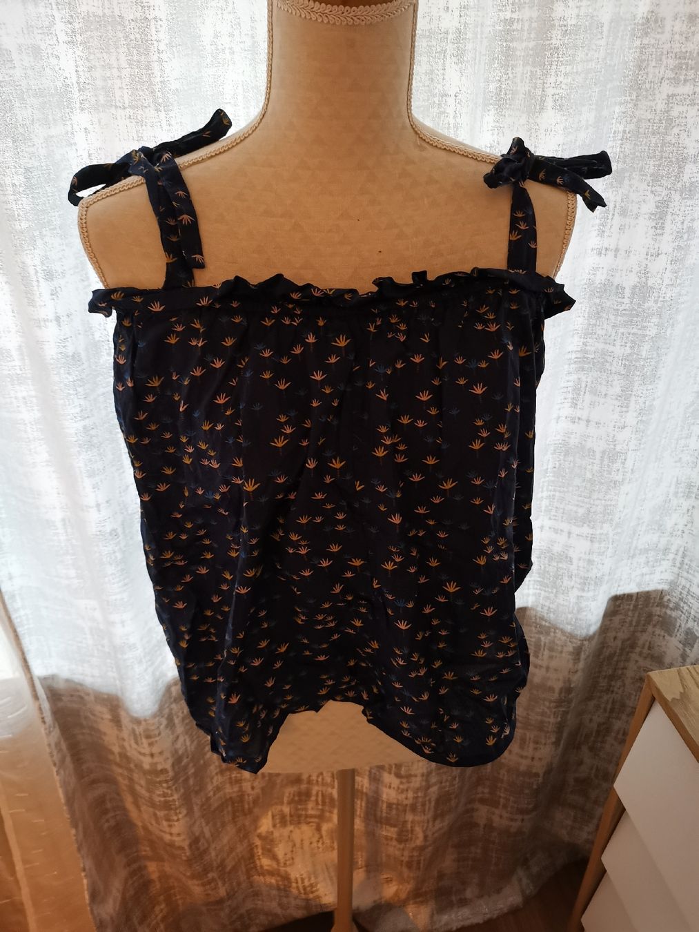 Top: Top camaïeu – Nuovo (secondo la descrizione) da Brügg BE venduto da Angel2300