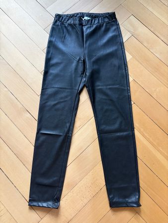 MaxMara Leisure Kunstleder Hose, Gr. M, Schwarz, Top Zustand