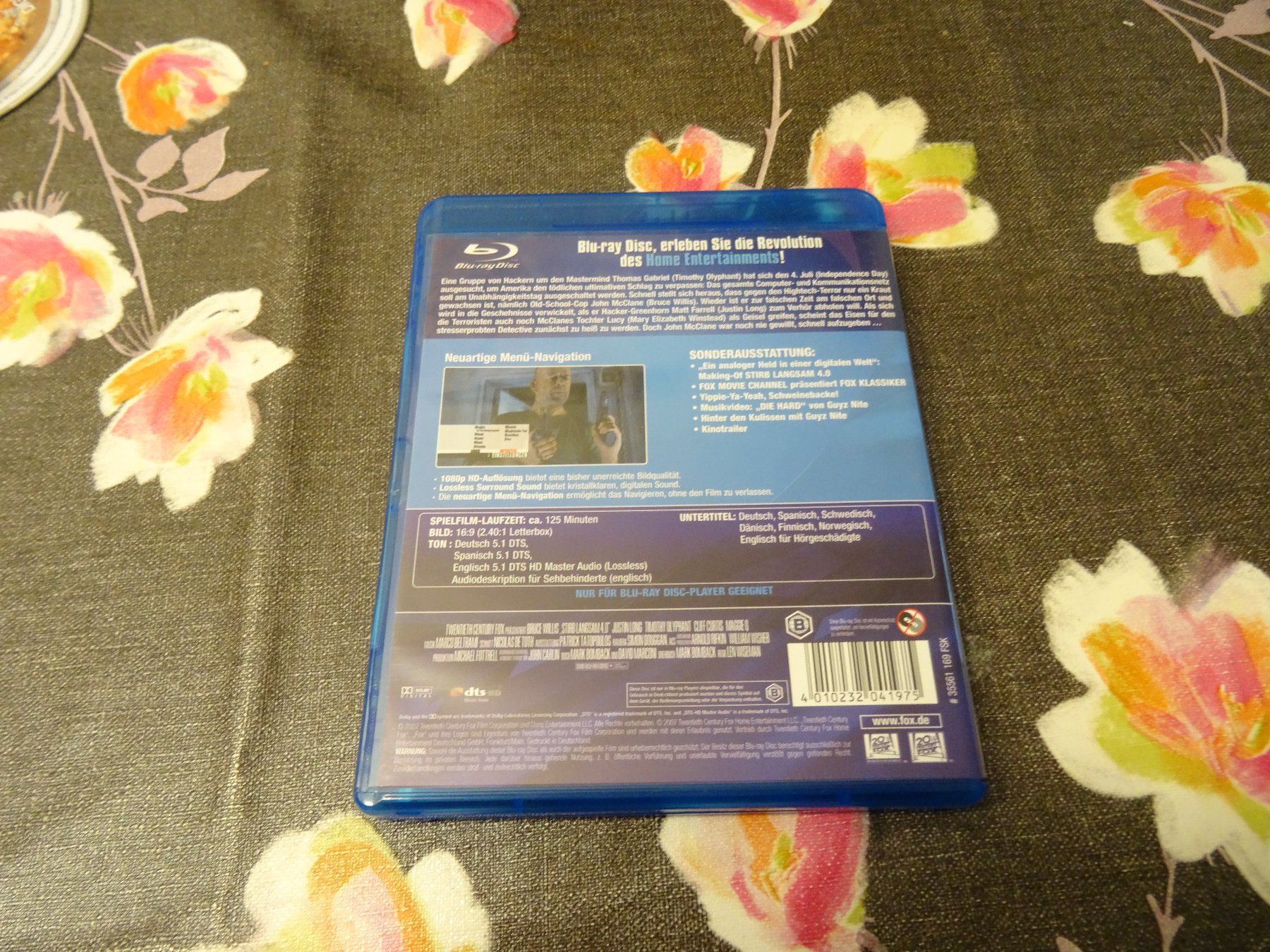 Tutti i DVDs: Stirb Langsam 4.0 BLU-RAY – Usato da Olten venduto da Disc-Verkauf 2