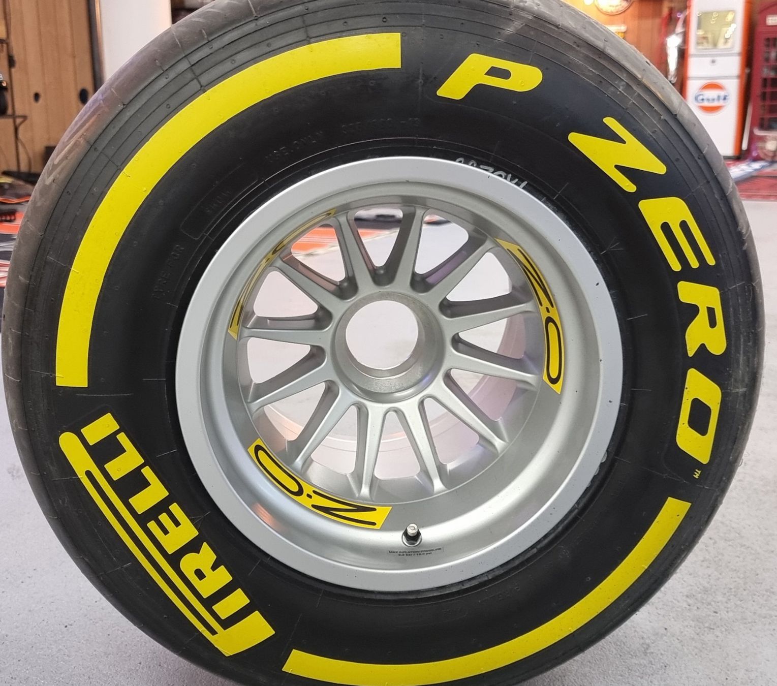 Pneumatici & Ruote complete: original Formel 1 Rad - Showrad – Nuovo (secondo la descrizione) da Rebstein venduto da jahallo
