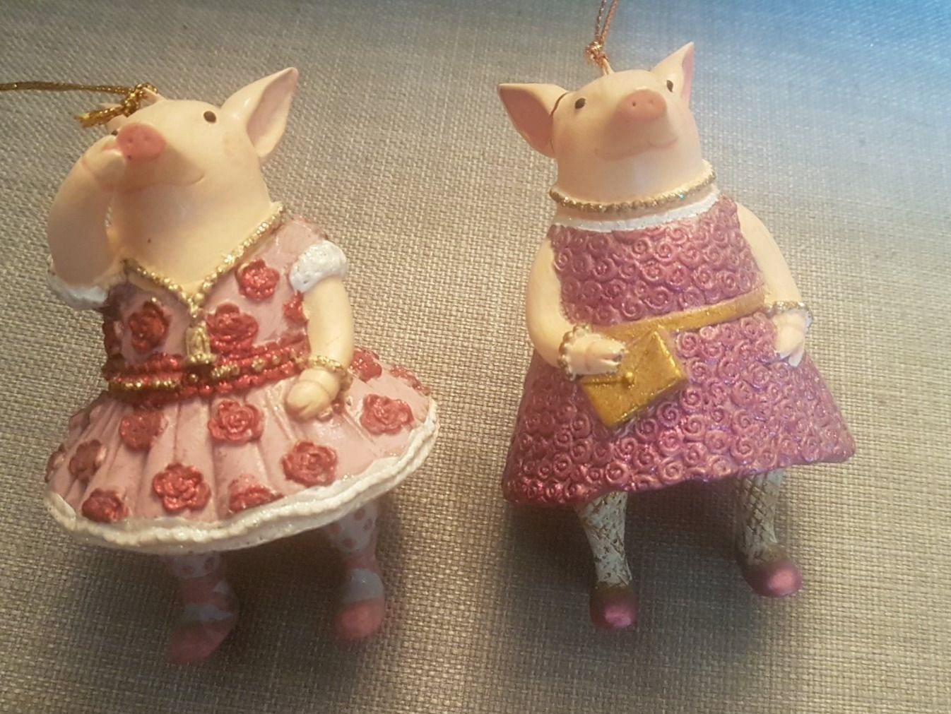 Figuren: 2 Schweinchen zum Aufhängen – Gebraucht aus Oberengstringen von Asteroid56 1
