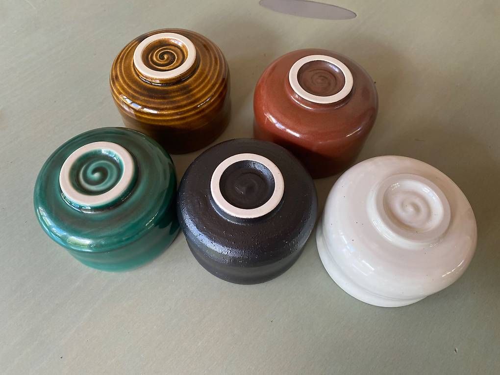 Ciotole: Petits bols à thé, desserts ou autres... – Usato da Bassecourt venduto da reggilou01 1