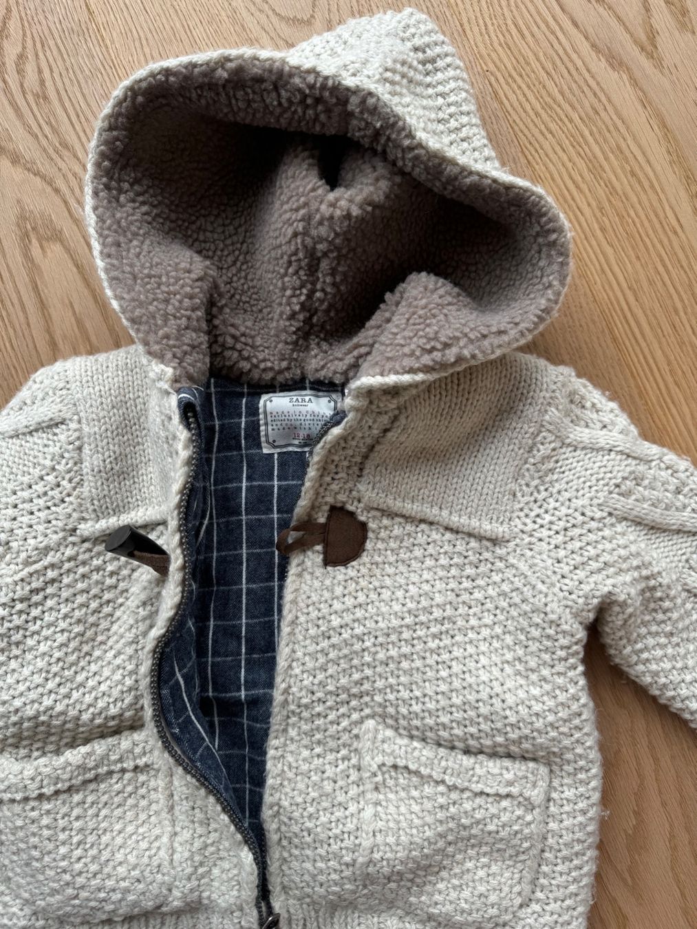 Zara Giacche & Cappotti: Kinder Herbst-/Winterjacke ZARA Gr. 86 – Usato da Ennetbaden venduto da Katiusia 4