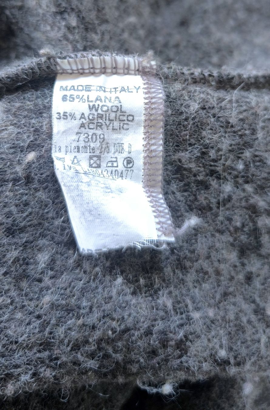 Vestes: Jacke aus Wolle – D'occasion à Fischbach LU par bub_9f5v 2