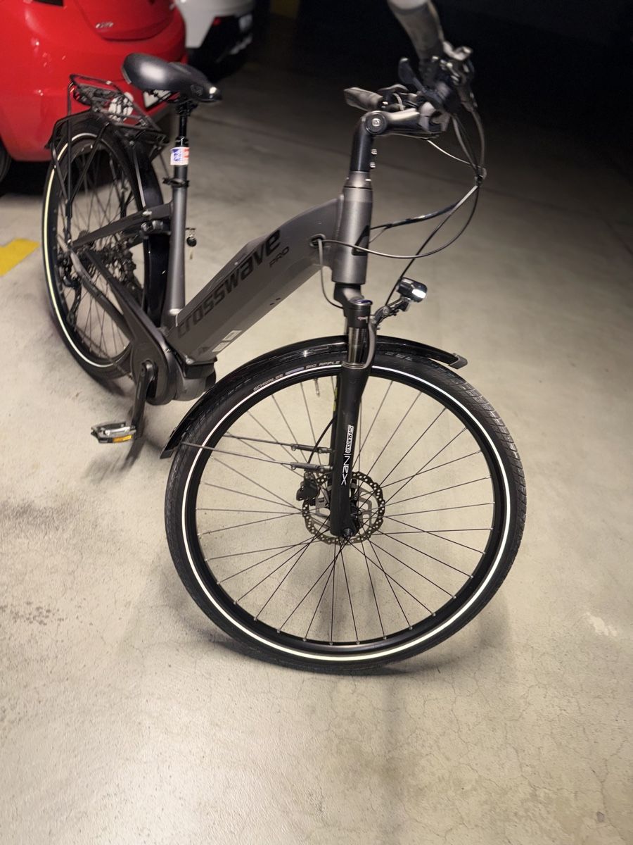 Vélos: Crosswave e-Bike ab Service – D'occasion à Horw par Galaxy_x 5