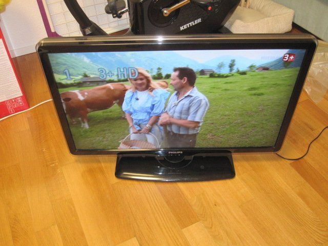 Philips Appareils TV: Philips TV 32 zoll – D'occasion à Ehrendingen par spanky11