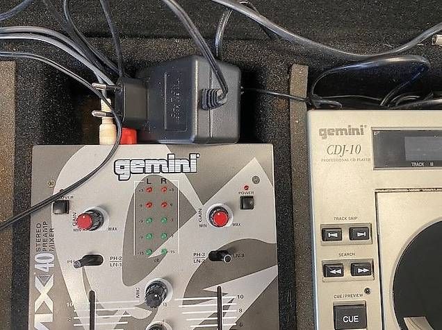 Platines de mixage: GEMINI CDJ 10 x 2, MIT HARTCASE DJ-CD-MIXER-SYSTEM-SETUP – D'occasion à Steinhausen par einzelstueck-brocki 3