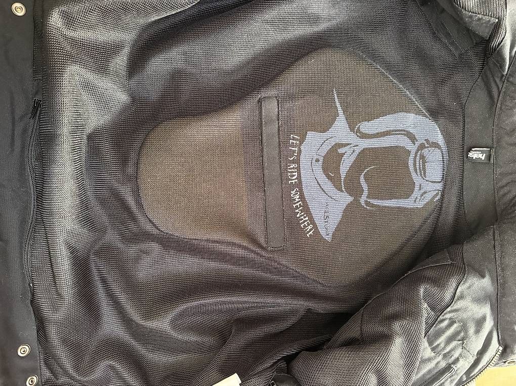 Giacche: Helstons Motorradjacke XXLSchwarz/Blau – Usato da Oberkulm venduto da Mikro1970 2