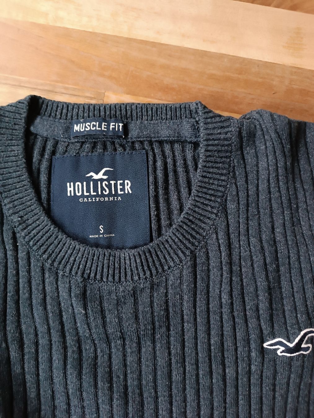 Hollister Kleiderpakete: Hollister Kleiderpaket Herren – Gebraucht aus Basel von kau_d97h 6