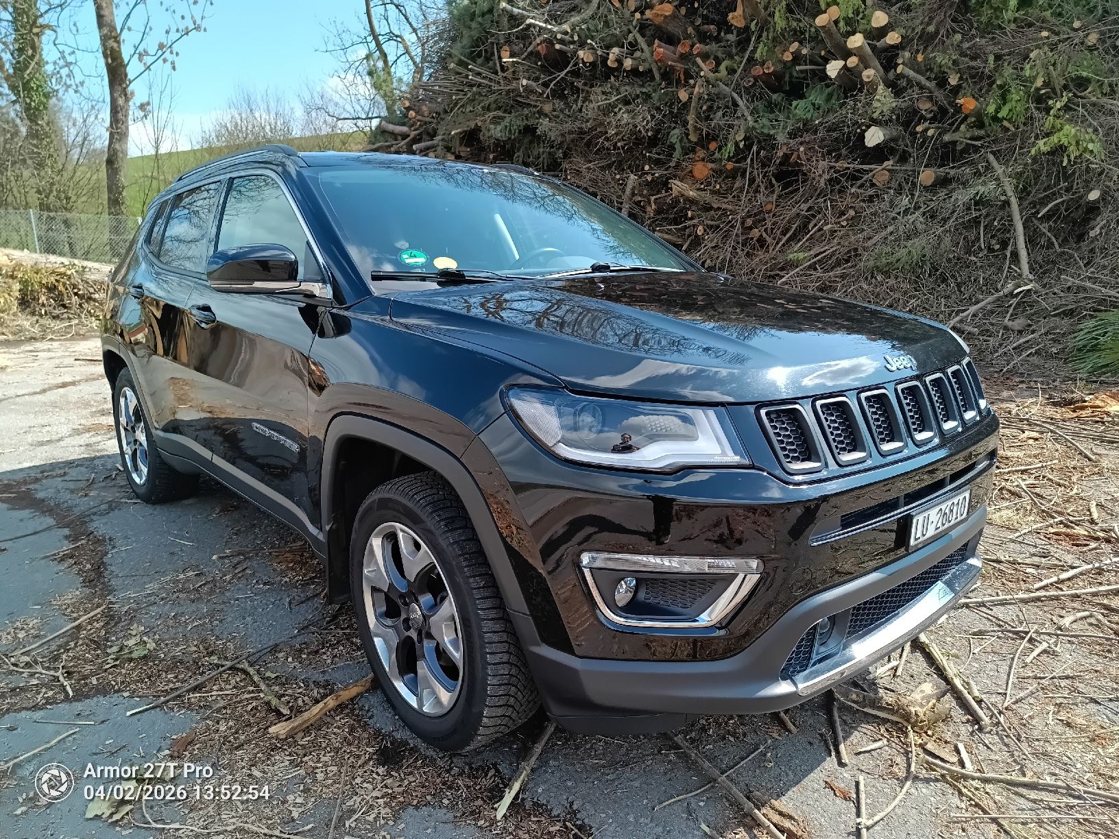 Jeep Autos: Jeep Compass 2.0 Diesel Limited 4x4, guter Zustand, schwarz – Gebraucht aus Luzern von Bbig 2