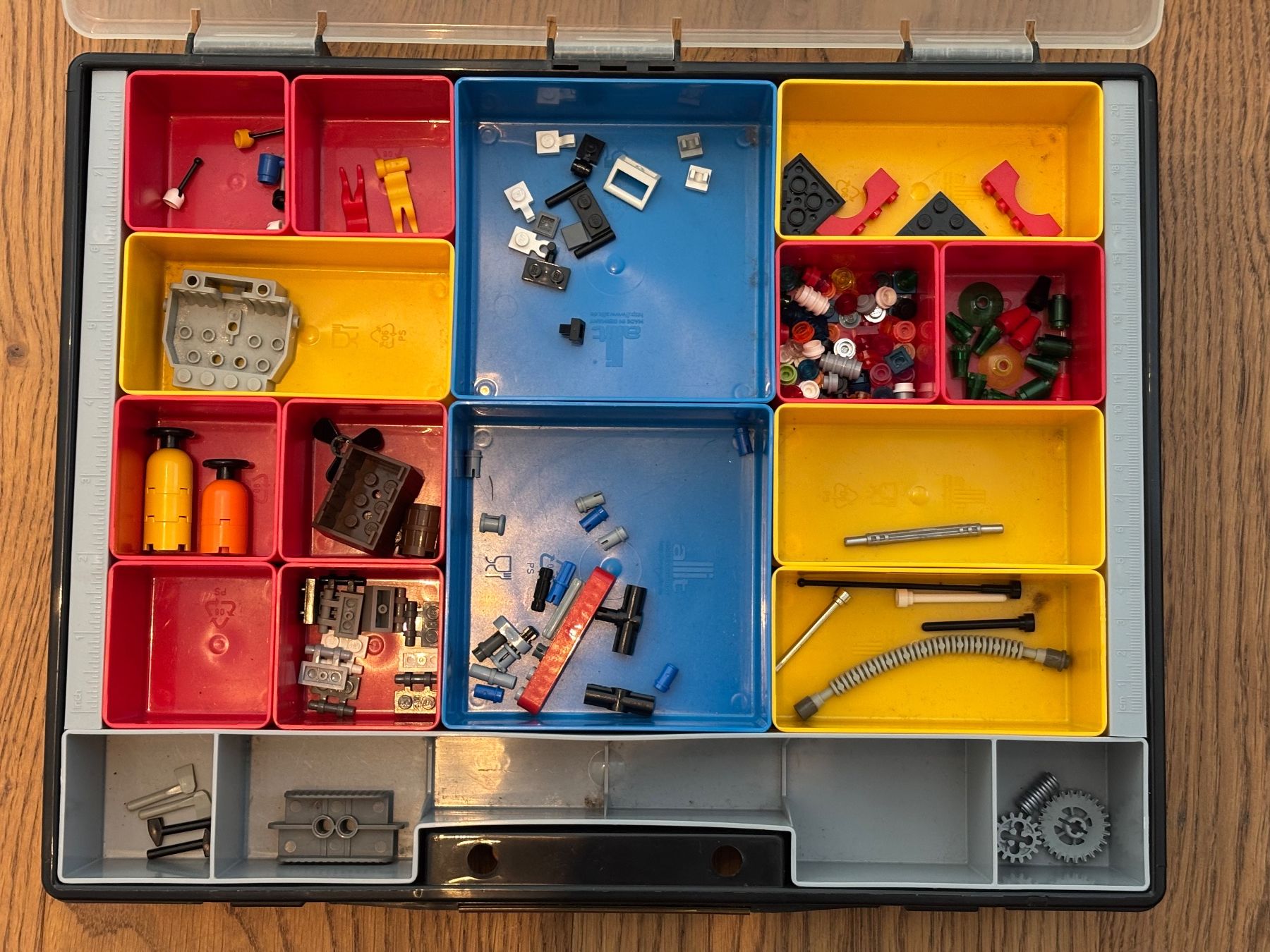 Lego Giocattoli: Diverse Lego Bausteine und Ersatzteile – Usato da Birmensdorf ZH venduto da JDean 2