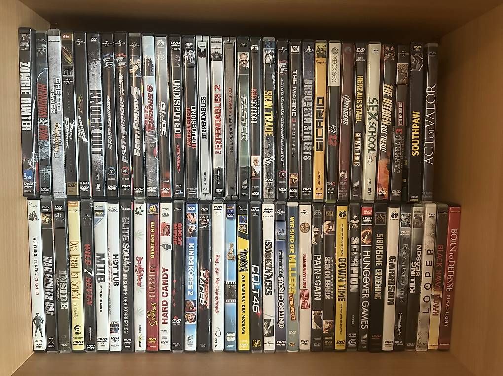 Tutti i DVDs: Diverse DVD's zu verkaufen – Usato da Rothrist venduto da California_14