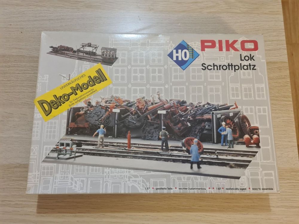 Pola H0 141 Diorama Gelände Schrottplatz Autoverwertung, 19,99
