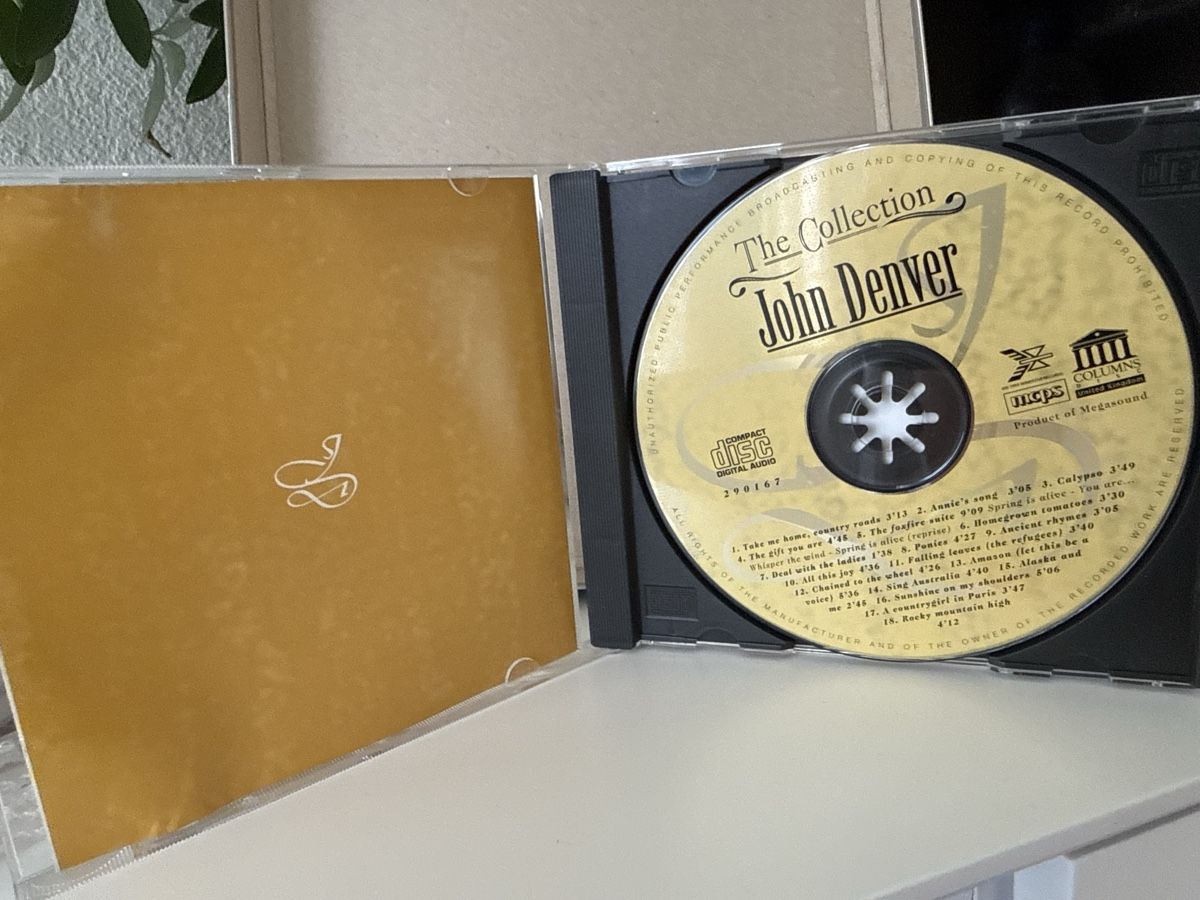 CDs: John Denver The Collection CD gebrauchter Zustand – Gebraucht aus Zuzwil SG von Boho-Style 3