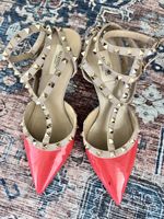 Valentino Garavani Rockstud Heels Size 39.5, Coral Red