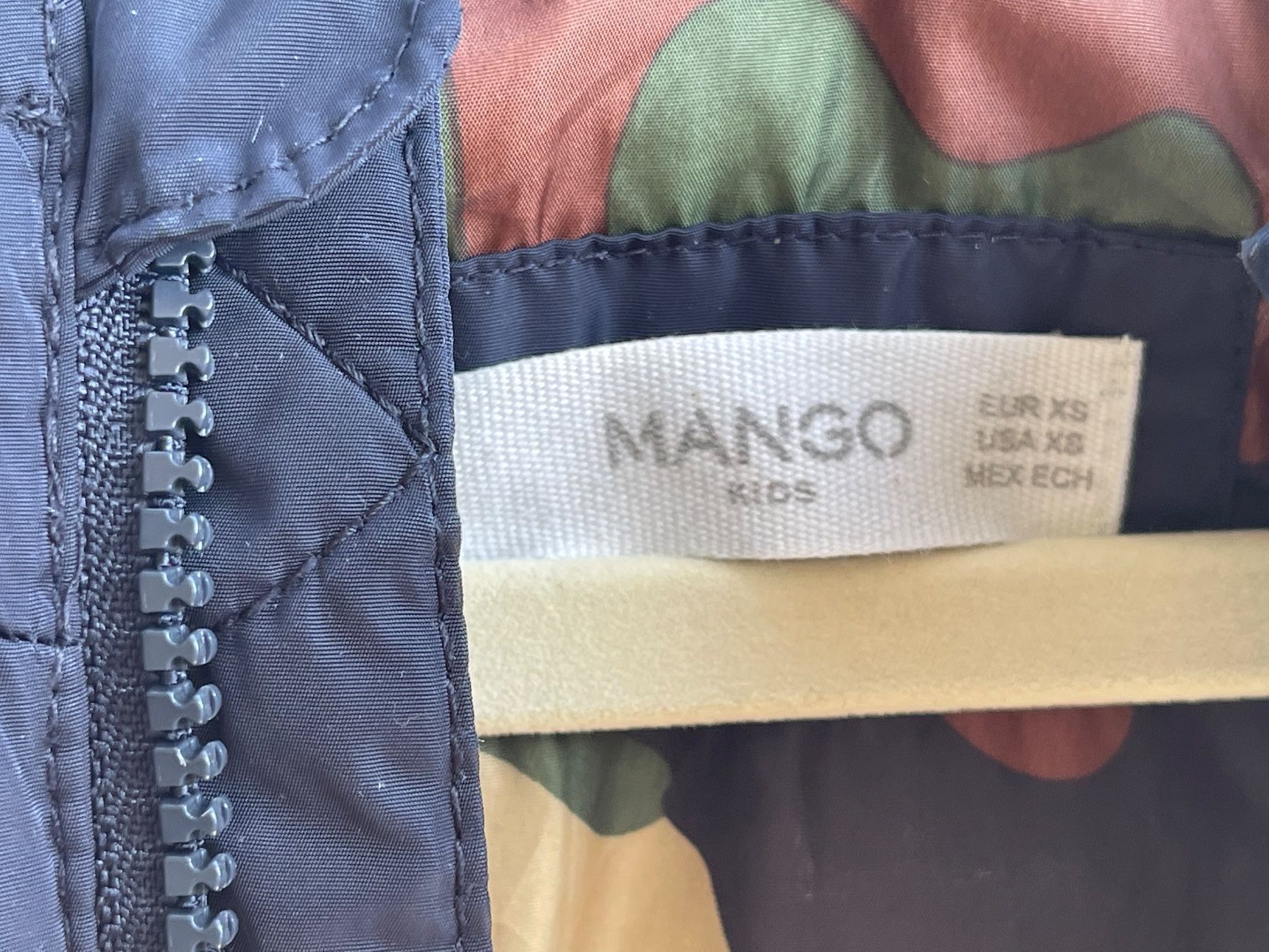 Altro abbigliamento per bambino: Mango Weste Gr. XS dunkelblau – Usato da Brütten venduto da Rod816 3