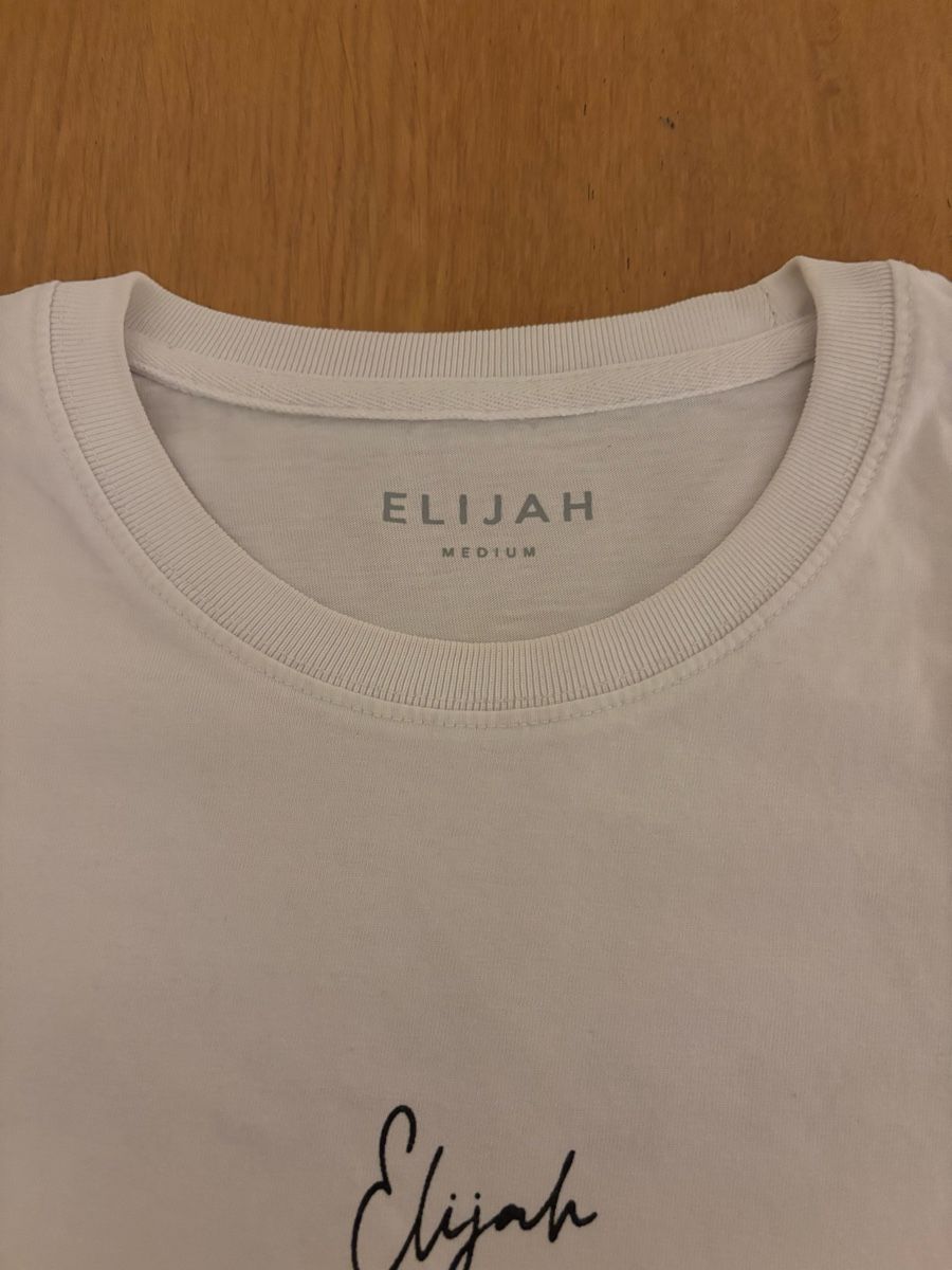 T-Shirts: Elijah T-Shirt M – Gebraucht aus Morges von Brunocunha05 1